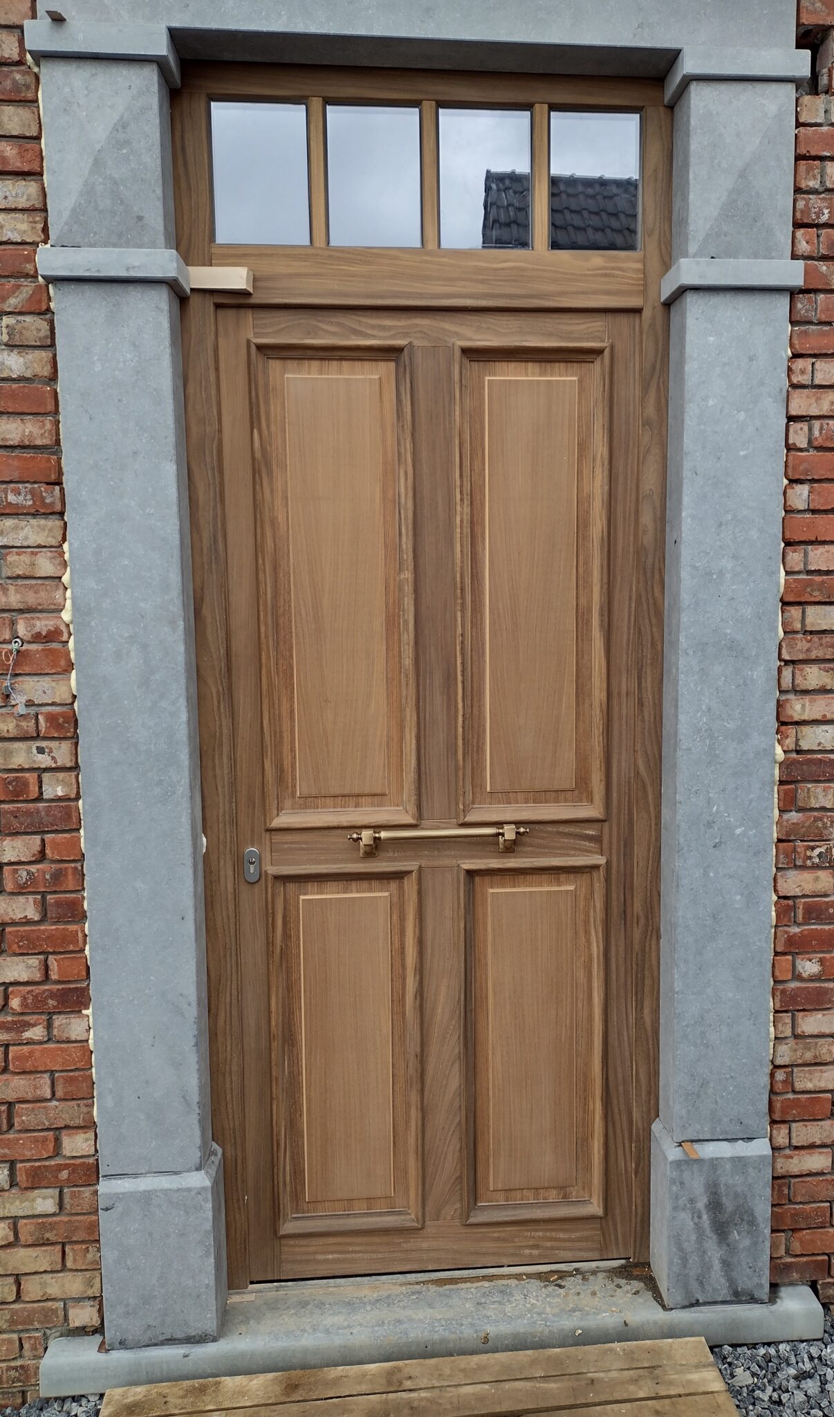 Cimas-ramen-en-deuren-realisaties-houten deur